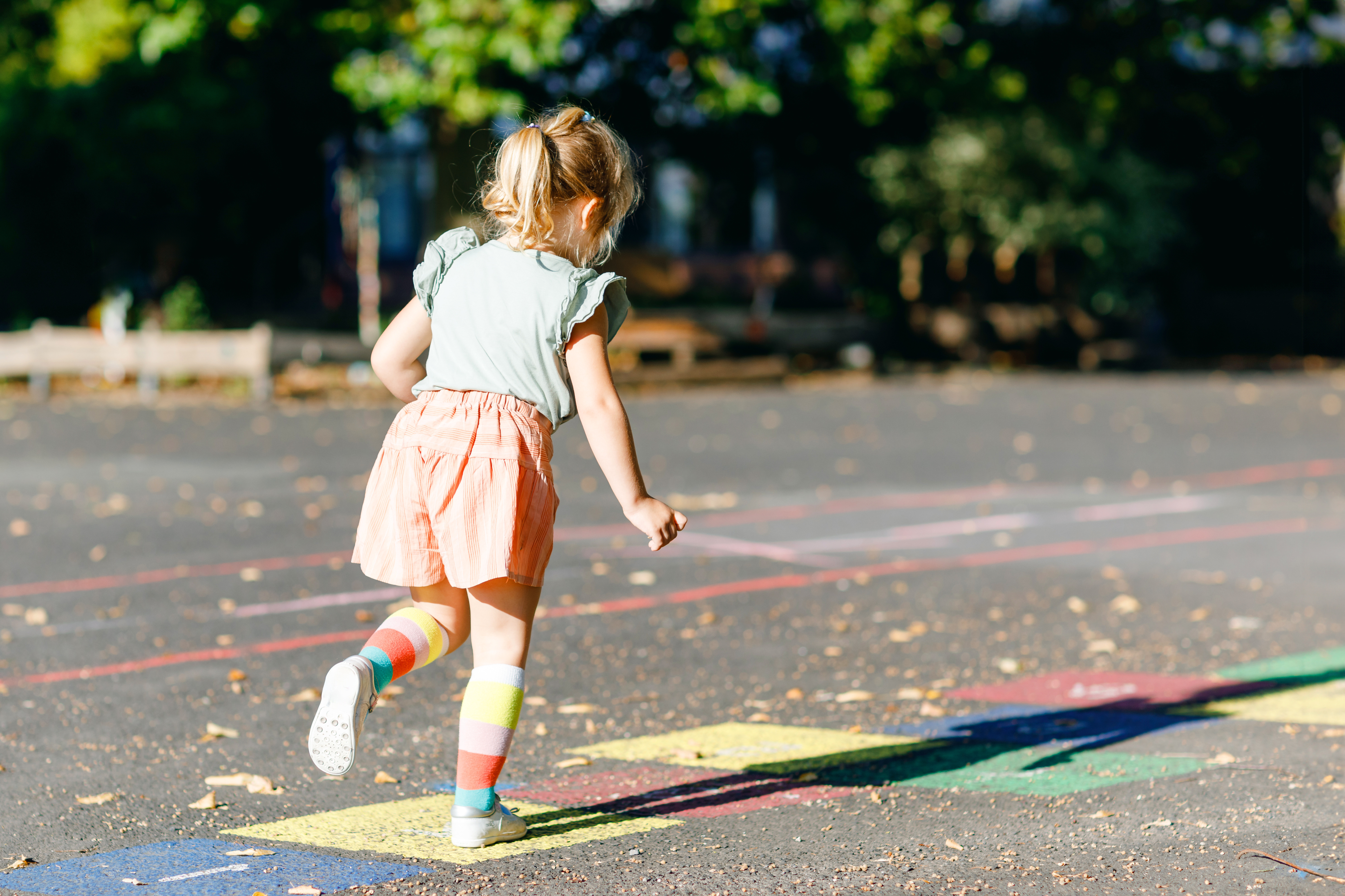 Travailler à la réduction des inégalités dans la petite enfance. Une démarche d'évaluation de l'impact social des EAJE lancée par le CCAS de Grenoble avec la MRIE 
