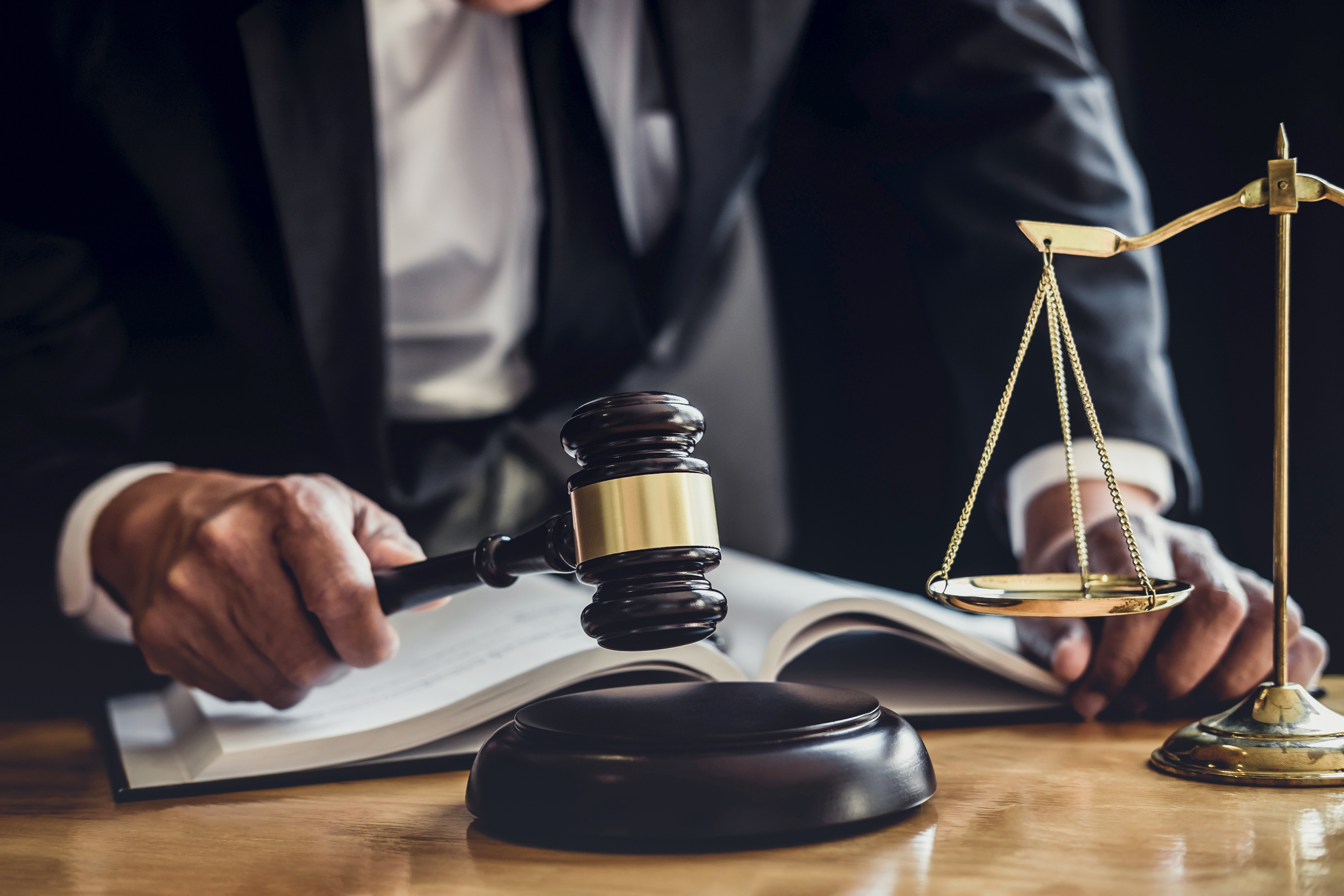 La personne publique face au juge judicaire : quand le droit privé s'impose !