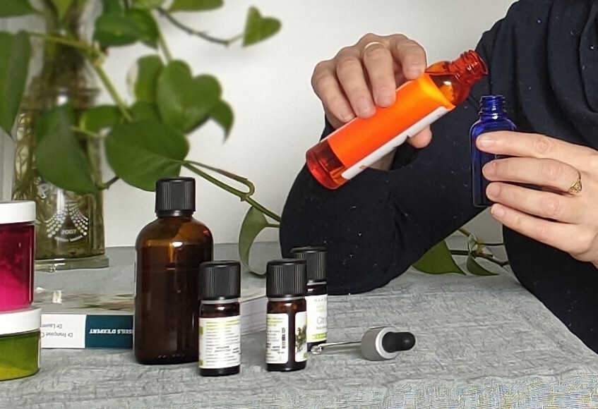 {Atelier} - NOUVEAUTE de L'ETE : Prenez soin de vous avec une initiation à l'aromathérapie 