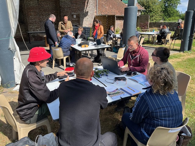 Le Marathon Créatif de Villeneuve-d’Ascq : co-construire avec le secteur privé des actions de renaturation et de désimperméabilisation 